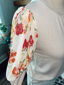 Floral Printed Sleeve Detailed Top